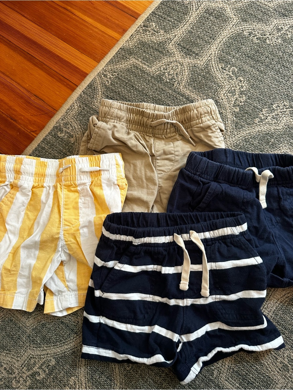 GAP Kids Shorts Bundle - Navy, Yellow, Tan